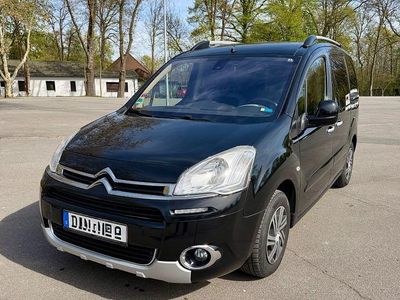 Gebraucht Citroën Berlingo 92 PS (67 kW) 2015 Schwarz Van / Kleinbus