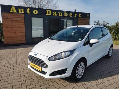 Gebraucht Ford Fiesta 65 PS (47 kW) 2013 Weiß Kleinwagen
