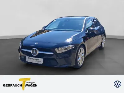Gebraucht Mercedes A180 116 PS (85 kW) 2023 Schwarz Limousine