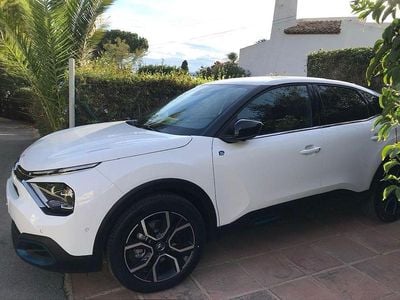 Second-hand Citroën e-C4 Shine 135 kW (184 CP) 2022 Alb Berlinǎ