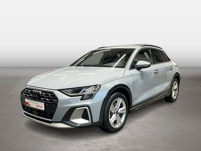 Usado Audi A3 Sport 150 HP (110 kW) 2025 Cinzento Sedan