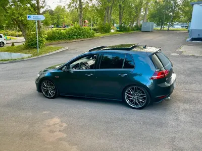Gebraucht VW Golf VII Sport 300 PS (220 kW) 2015 Grau Limousine