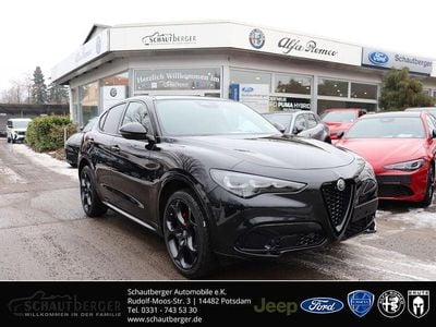 Neu Alfa Romeo Stelvio Veloce 280 PS (205 kW) 2026 Nero vulcano, metallic SUV