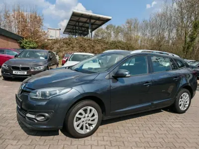 Gebraucht Renault Mégane GrandTour Initiale Paris 110 PS (80 kW) 2014 Grau Kombi