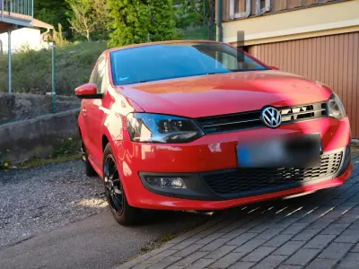 Gebraucht VW Polo Team 90 PS (66 kW) 2011 Rot Kleinwagen