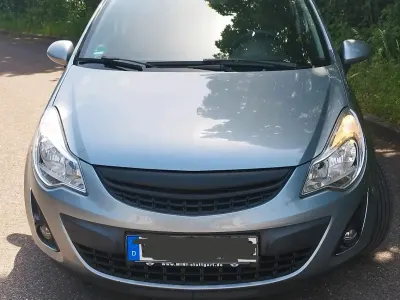 Gebraucht Opel Corsa 87 PS (63 kW) 2011 Andere farben Kleinwagen