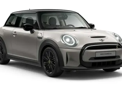 Gebraucht Mini Cooper SE 135 kW (184 PS) 2024 Silber Kleinwagen