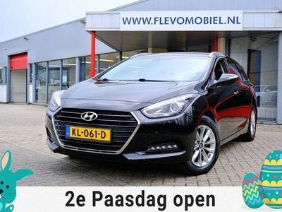 Gebraucht Hyundai i40 116 PS (85 kW) 2016 Schwarz Kombi
