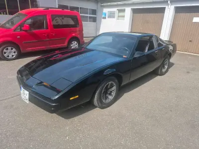 Gebraucht Pontiac Firebird 140 PS (102 kW) 1990 Schwarz Coupé