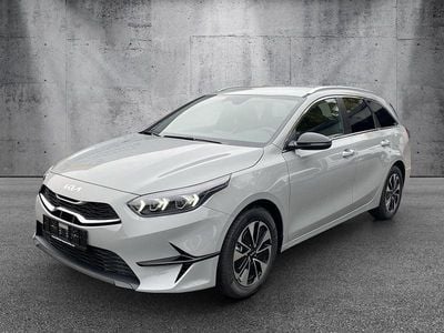 Wolf grey Neu 2025 Kia Ceed Kleinwagen | 21.490 € (Fairer Preis)