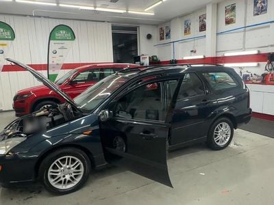 Gebraucht Ford Focus 116 PS (85 kW) 2002 Andere farben Kombi