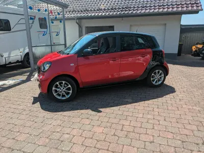 Gebraucht Smart ForFour 90 PS (66 kW) 2018 Rot Kleinwagen