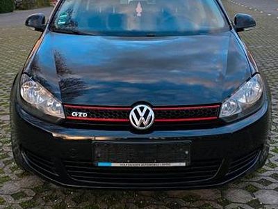 Gebraucht VW Golf VI 105 PS (77 kW) 2011 Schwarz Kleinwagen