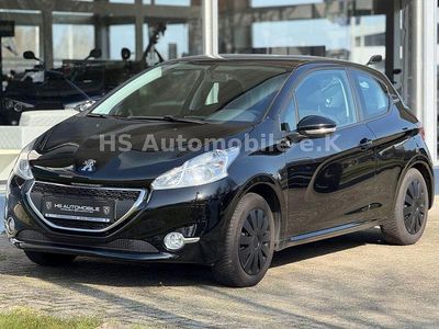 Schwarz Gebraucht 2013 Peugeot 208 Active Kleinwagen | 4.899 € (Etwas zu teuer)
