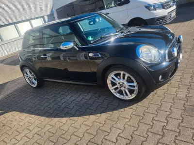 Gebraucht Mini ONE 95 PS (69 kW) 2009 Schwarz Kleinwagen