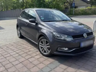 Używany VW Polo 90 KM (66 kW) 2017 Szary Hatchback