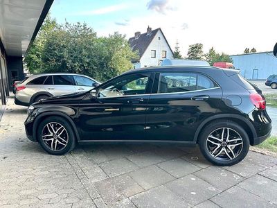 Mercedes GLA180