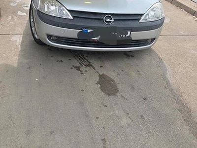 Grau Gebraucht 2001 Opel Corsa Kleinwagen | 1.200 € (Fairer Preis)