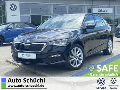 Gebraucht Skoda Scala Style 110 PS (80 kW) 2023 Black magic perleffekt Kleinwagen
