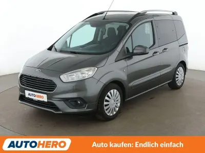 Gebraucht Ford Tourneo Courier Titanium 101 PS (74 kW) 2018 Grau Van / Kleinbus