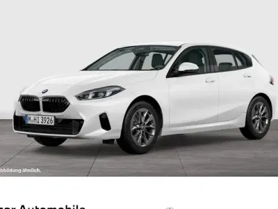 Usata BMW 120 Shadowline 163 CV (119 kW) 2025 Bianco Utilitaria