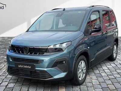 Neu Peugeot Rifter Allure 110 PS (80 kW) 2025 Blau Van / Kleinbus