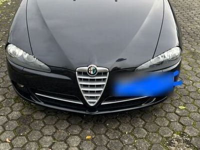 gebraucht Alfa Romeo 147 Alfa1.9 JTD 16V M-Jet Distinctive Disti...