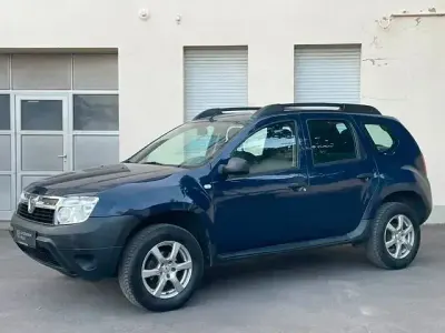 Gebraucht Dacia Duster Prestige 114 PS (83 kW) 2012 Silber SUV