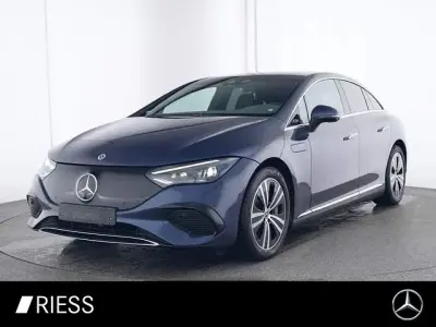 Gebraucht Mercedes EQE300 Electric Art 180 kW (245 PS) 2024 Blau Limousine