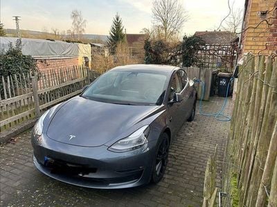 Schwarz Gebraucht 2021 Tesla Model 3 Limousine | 25.000 € (Fairer Preis)