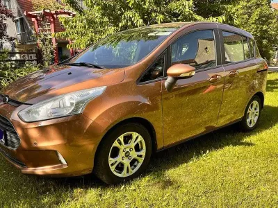 Gebraucht Ford B-MAX Cool & Connect 125 PS (91 kW) 2017 Braun Van / Kleinbus