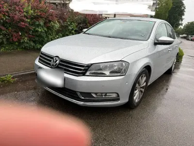 Gebraucht VW Passat Exclusive 160 PS (117 kW) 2011 Grau Limousine