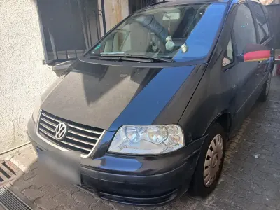 Gebraucht VW Sharan 116 PS (85 kW) 2004 Schwarz Van / Kleinbus