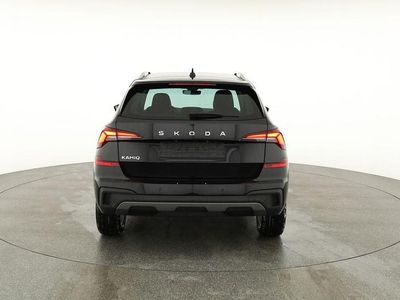 Schwarz magic perleffekt Neu 2025 Skoda Kamiq Selection SUV | 27.495 € (Fairer Preis)