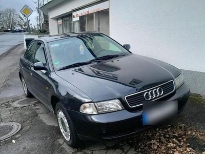 Gebraucht Audi A4 101 PS (74 kW) 1998 Schwarz Limousine