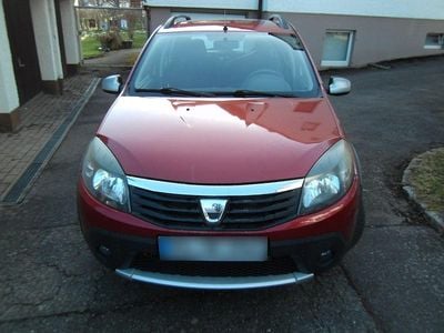 Gebraucht Dacia Sandero Stepway 2011 Rot Limousine