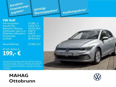 Gebraucht VW Golf VIII Life 131 PS (96 kW) 2023 Silber Limousine