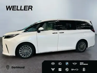Neu Lexus LM350h E-FOUR 250 PS (183 kW) 2026 Sonic white Van / Kleinbus
