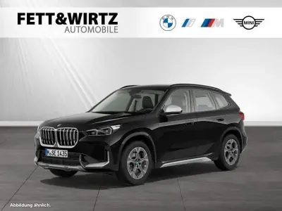 Gebraucht BMW X1 xLine 211 PS (155 kW) 2022 Saphirschwarz SUV
