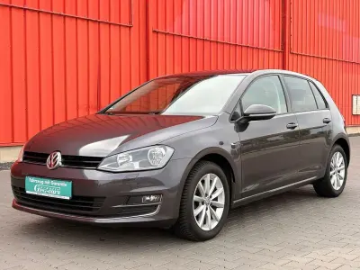 Gebraucht VW Golf VII LOUNGE 150 PS (110 kW) 2015 Grau Limousine