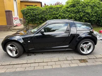 Gebraucht Smart Roadster 82 PS (60 kW) 2004 Schwarz Cabrio