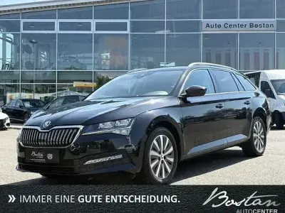 Gebraucht Skoda Superb Ambition 200 PS (147 kW) 2022 Schwarz Kombi