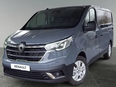 Nowe Renault Trafic Komfort 170 KM (125 kW) 2025 Szary Minivan