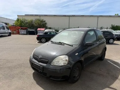 Gebraucht Toyota Yaris Sol 87 PS (63 kW) 2003 Schwarz