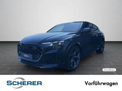 Gebraucht Audi Q8 Basis 641 PS (471 kW) 2026 Waitomoblau metallic SUV