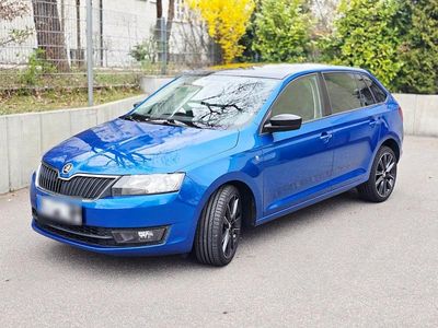 Second-hand Skoda Rapid 105 CP (77 kW) 2015 Albastru Hatchback