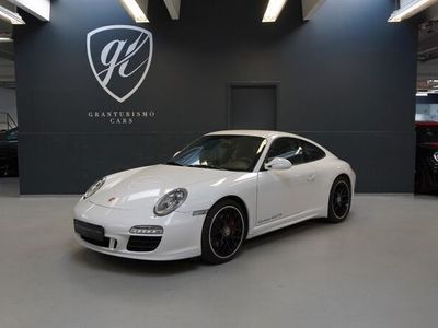 Porsche 911 Carrera GTS