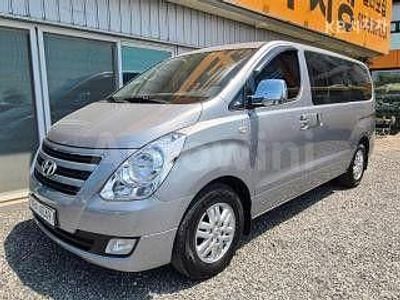 Gebraucht Hyundai H-1 170 PS (125 kW) 2016 Grau Van / Kleinbus