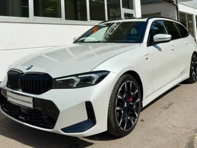 Gebraucht BMW 320 M Sport 190 PS (139 kW) 2024 Mineralweiß metallic Kombi