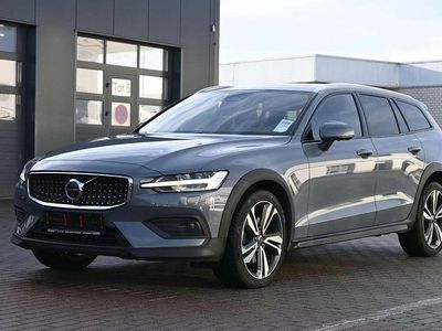 Gebraucht Volvo V60 Plus 197 PS (144 kW) 2023 Grau Kombi